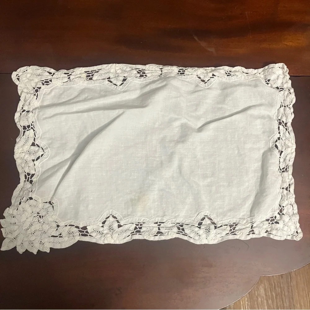 Set of 3 Vintage Cotton placemats with Battenburg Lace Edging